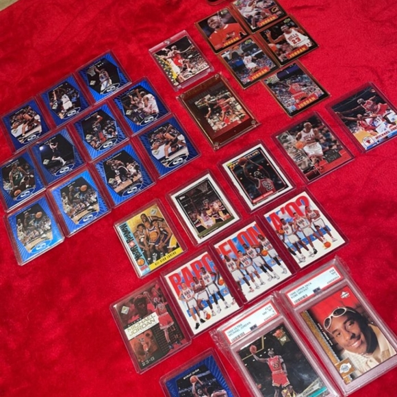 NBA cards - Picture 2 of 4